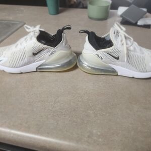 Nike AIR MAX 270C SZ  7.5 Great Condition